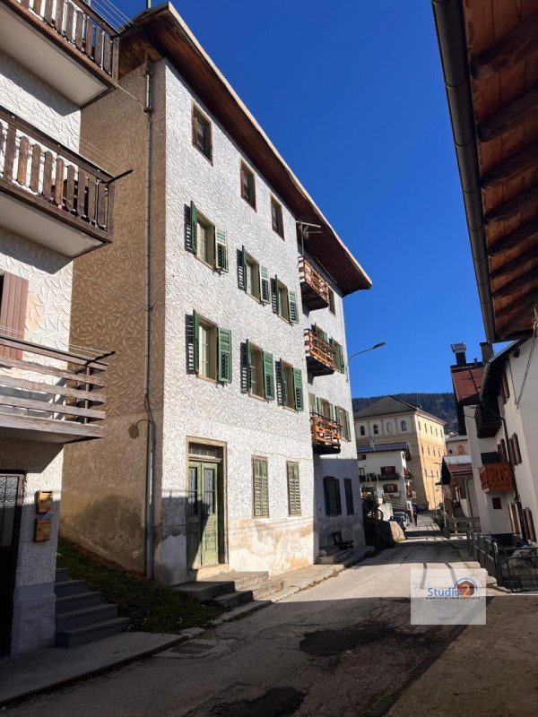 casa indipendente in vendita a Comelico Superiore in zona Casamazzagno
