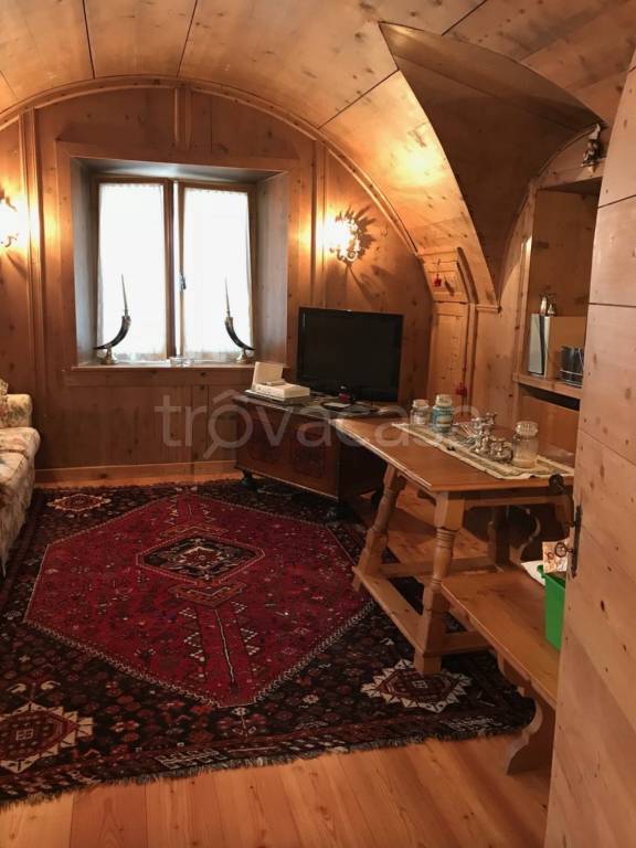 appartamento in vendita a Cortina d'Ampezzo in zona Alverà