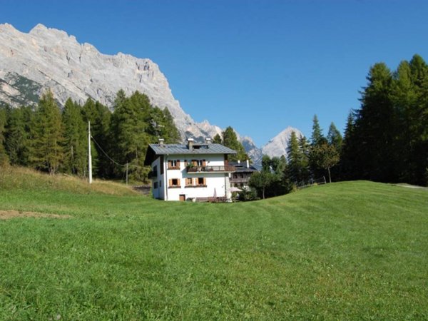appartamento in vendita a Cortina d'Ampezzo in zona Pezié