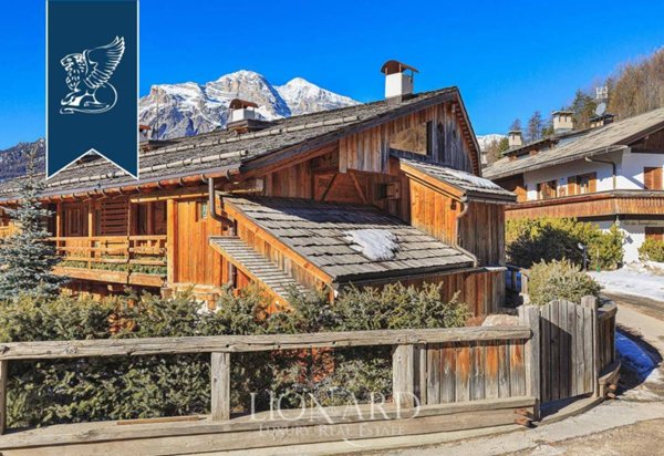 appartamento in vendita a Cortina d'Ampezzo in zona Alverà
