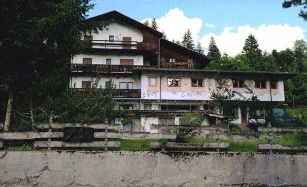 intera palazzina in vendita a Cortina d'Ampezzo