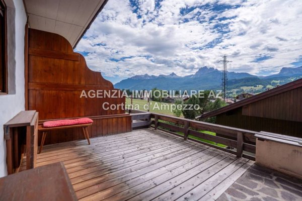 appartamento in vendita a Cortina d'Ampezzo in zona Verocai