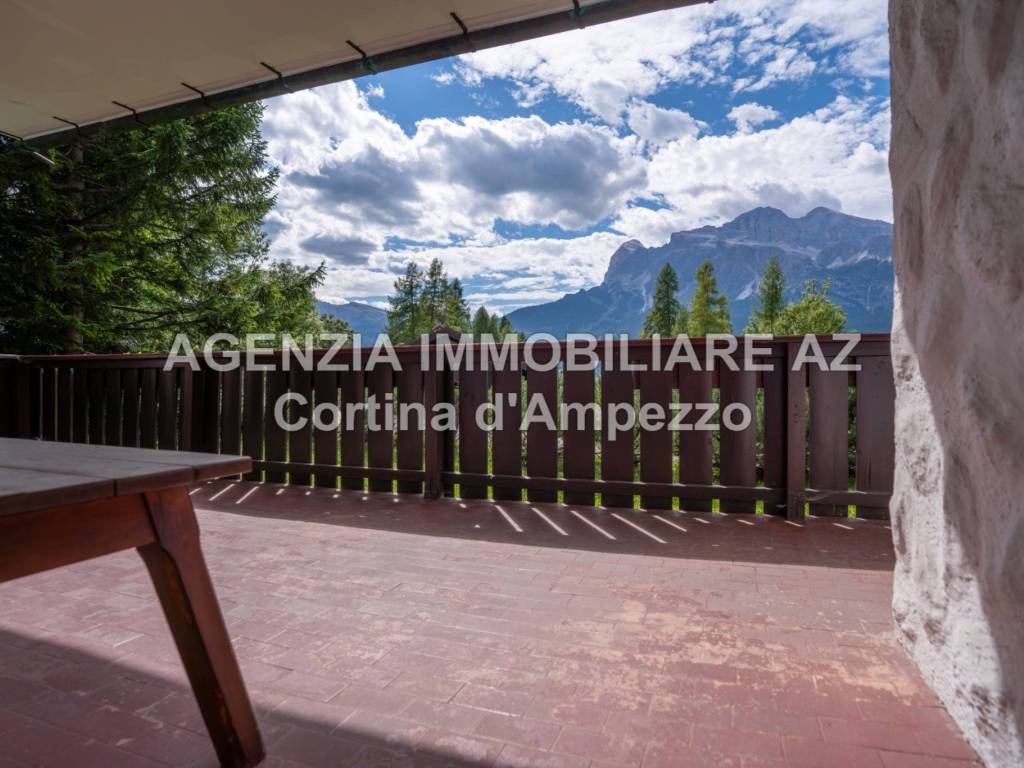 appartamento in vendita a Cortina d'Ampezzo in zona Alverà