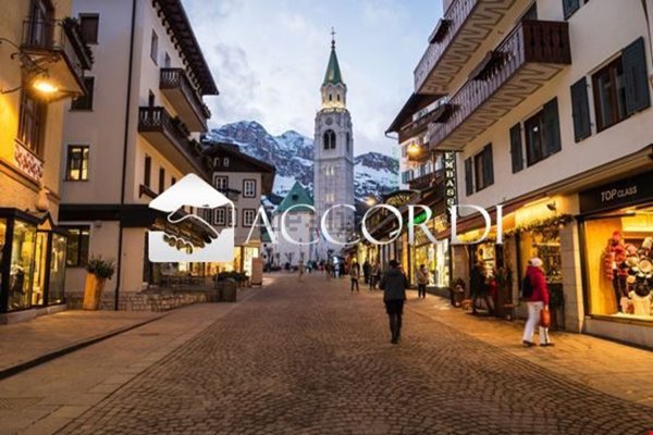 casa indipendente in vendita a Cortina d'Ampezzo