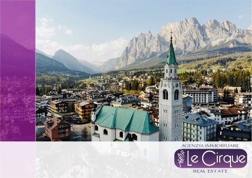 appartamento in vendita a Cortina d'Ampezzo in zona Crìgnes