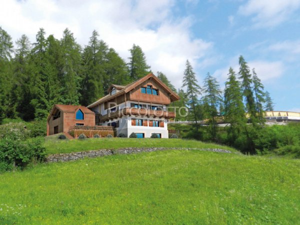 appartamento in vendita a Cortina d'Ampezzo in zona Rònco