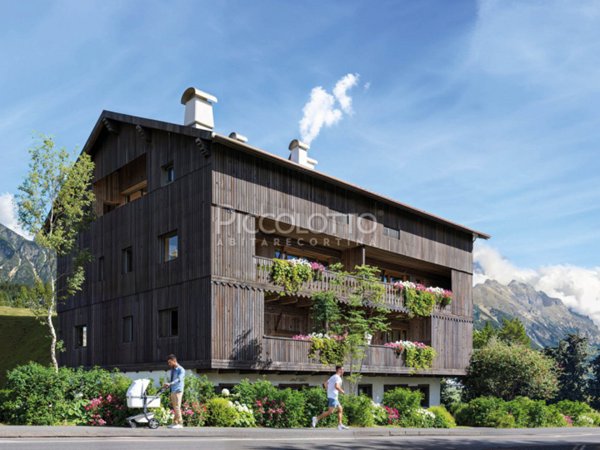 appartamento in vendita a Cortina d'Ampezzo in zona Zuél
