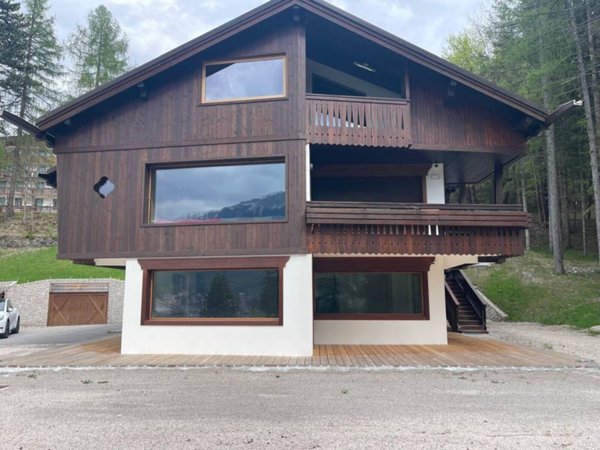 casa indipendente in vendita a Cortina d'Ampezzo