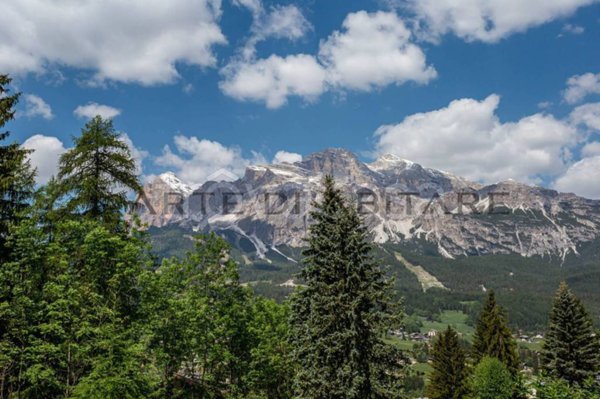 casa indipendente in vendita a Cortina d'Ampezzo