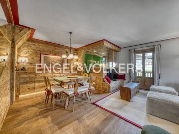 appartamento in vendita a Cortina d'Ampezzo in zona Zuél