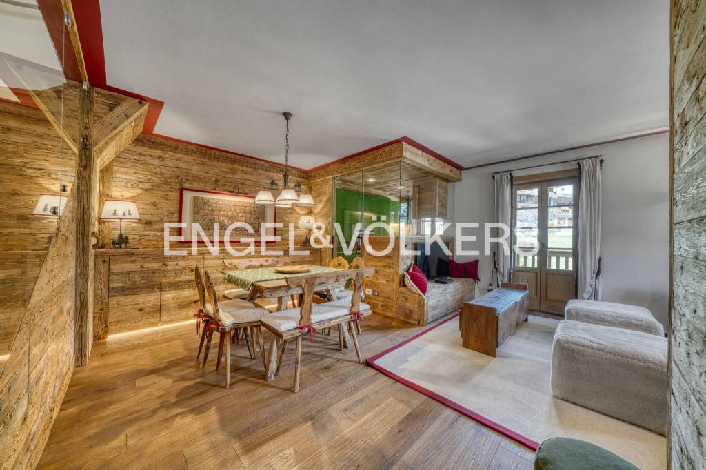 appartamento in vendita a Cortina d'Ampezzo in zona Zuél