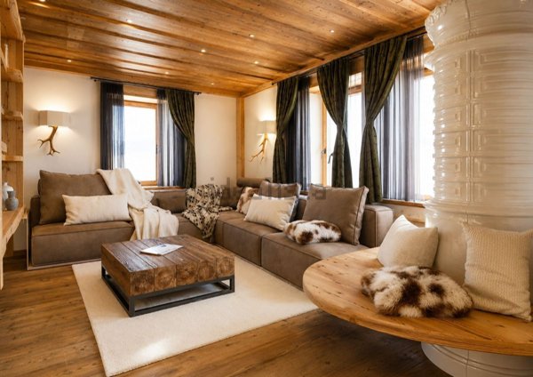 appartamento in vendita a Cortina d'Ampezzo in zona Maion