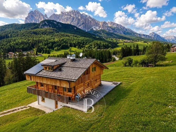 casa indipendente in vendita a Cortina d'Ampezzo