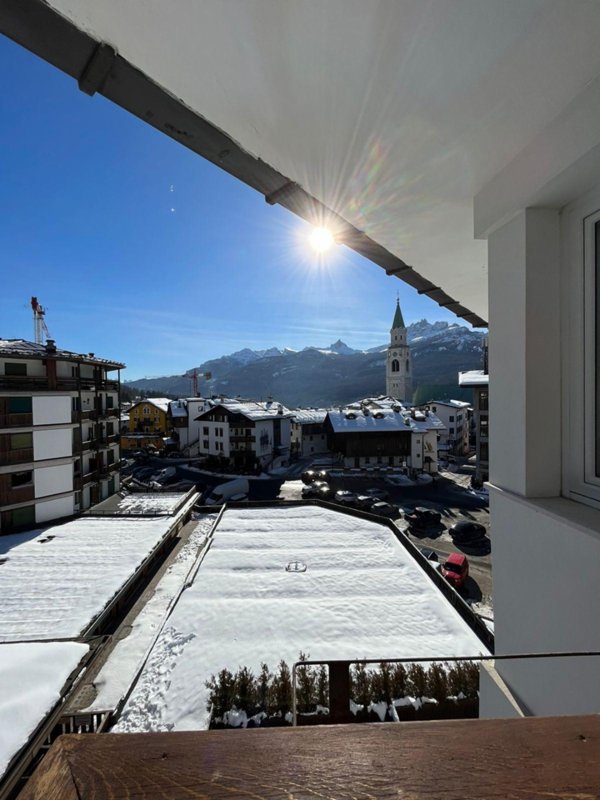 multiproprieta in vendita a Cortina d'Ampezzo in zona Crìgnes