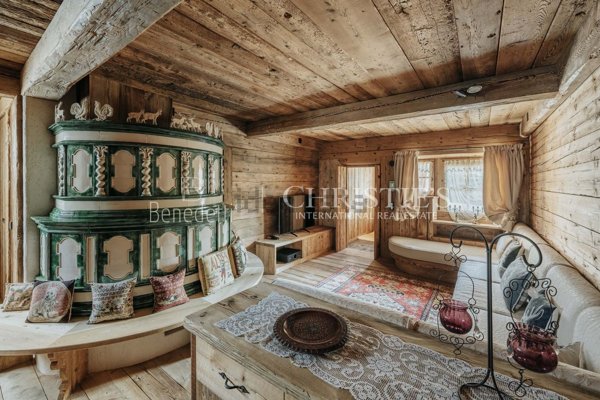appartamento in vendita a Cortina d'Ampezzo in zona Alverà