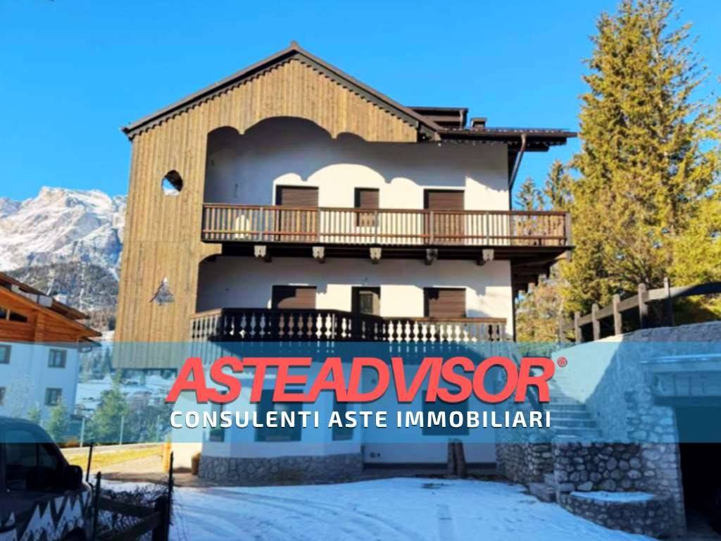 appartamento in vendita a Cortina d'Ampezzo in zona Cianderìes