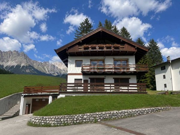 appartamento in vendita a Cortina d'Ampezzo in zona Maion