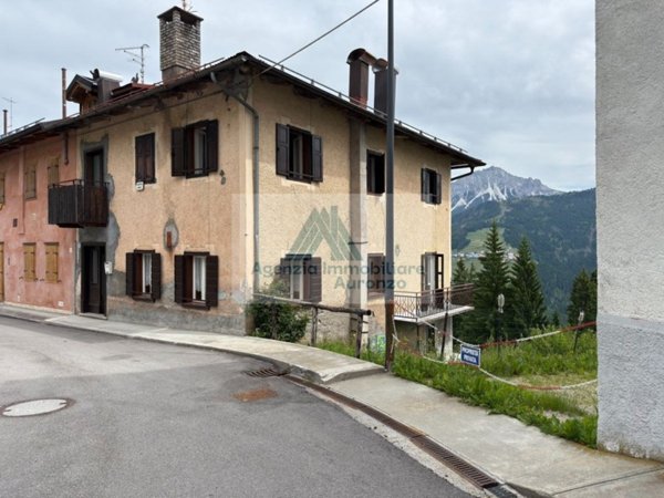 casa indipendente in vendita a Danta di Cadore