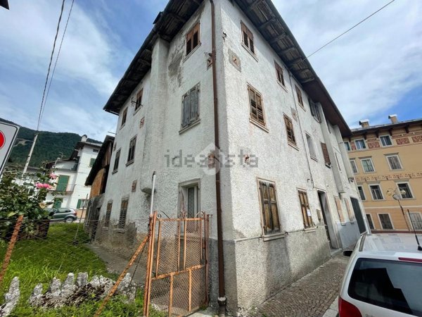 casa indipendente in vendita a Domegge di Cadore