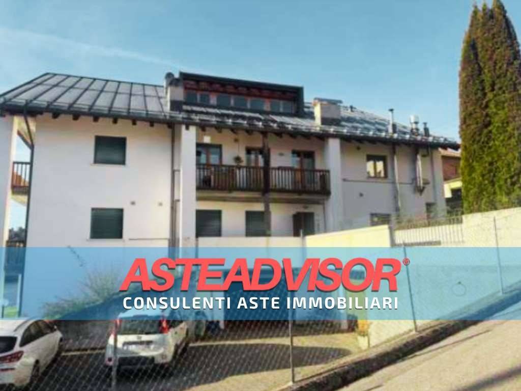 appartamento in vendita a Domegge di Cadore in zona Grea