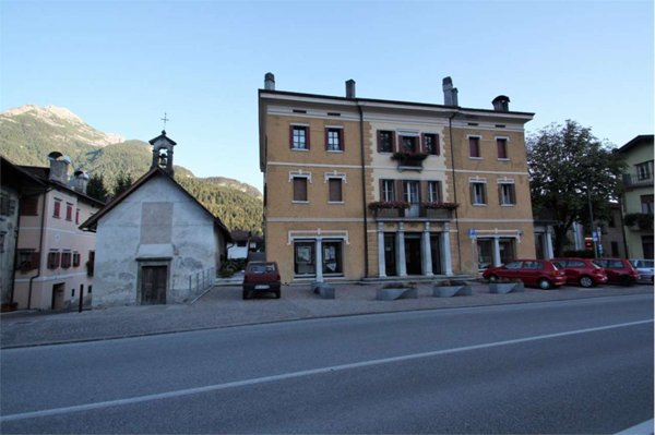 negozio in vendita a Domegge di Cadore