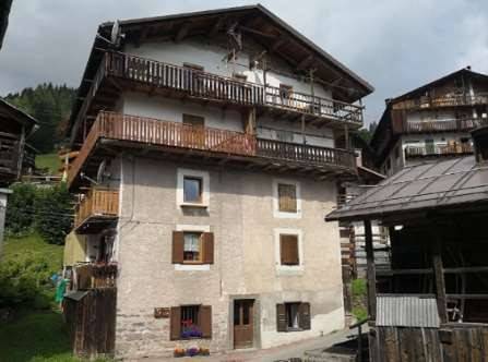 appartamento in vendita a Falcade in zona Molino