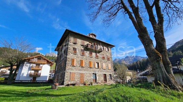appartamento in vendita a Falcade in zona Caviola