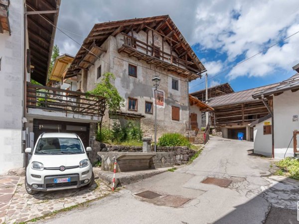casa indipendente in vendita a Falcade in zona Sappade