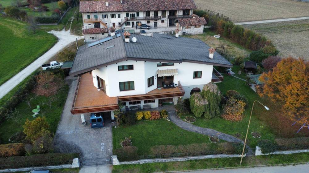 casa indipendente in vendita a Feltre