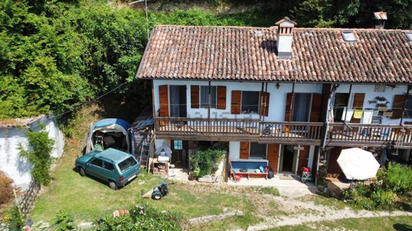 casa indipendente in vendita a Feltre in zona Arson
