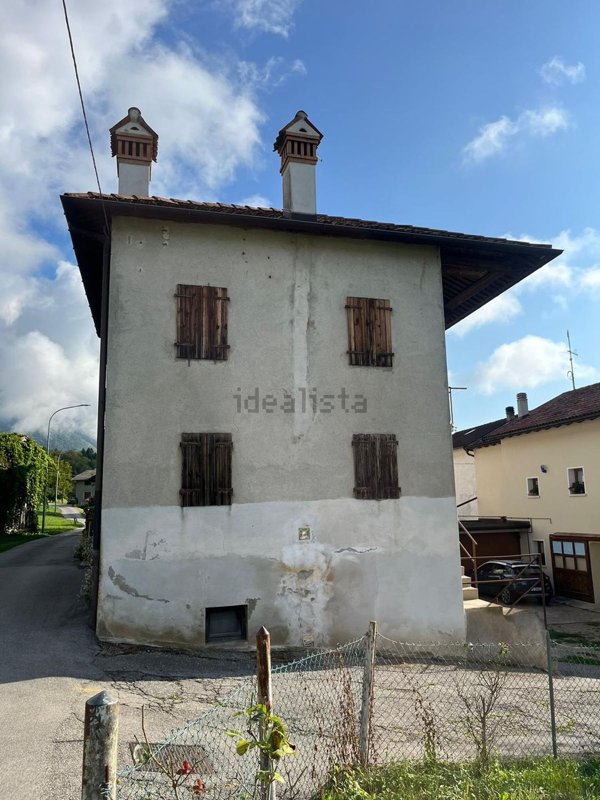 casa indipendente in vendita a Feltre