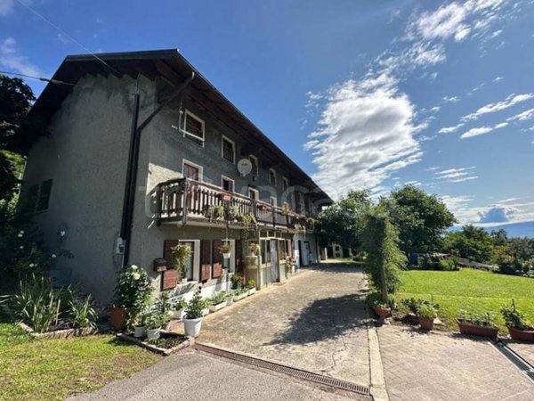 casa indipendente in vendita a Feltre in zona Arson