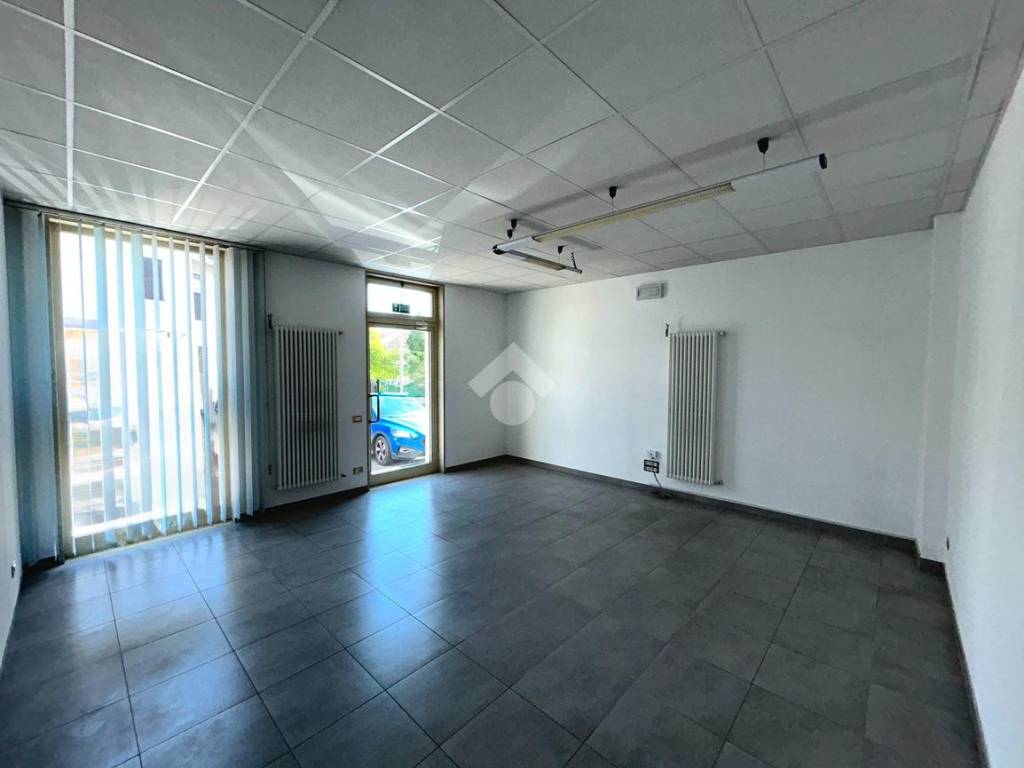 negozio in vendita a Feltre