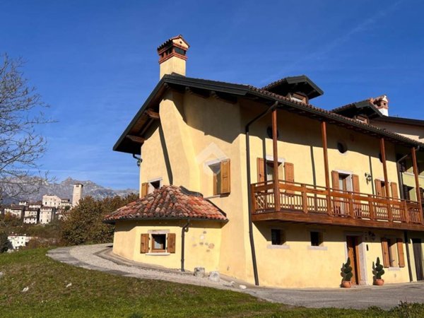 casa indipendente in vendita a Feltre