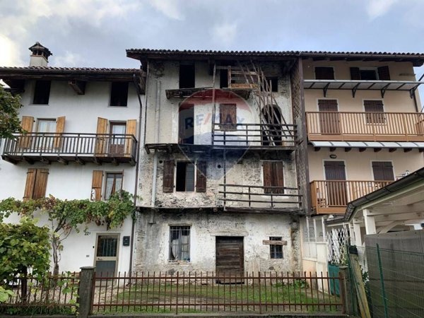 casa indipendente in vendita a Feltre