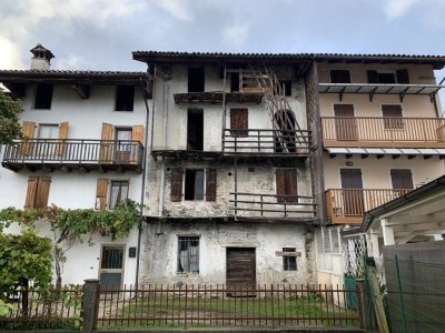 casa indipendente in vendita a Feltre