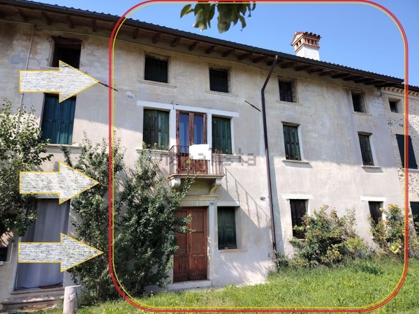 casa indipendente in vendita a Feltre
