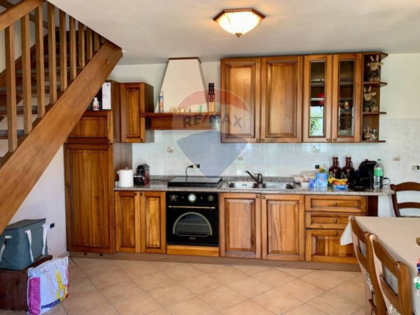 casa indipendente in vendita a Feltre in zona Vignui