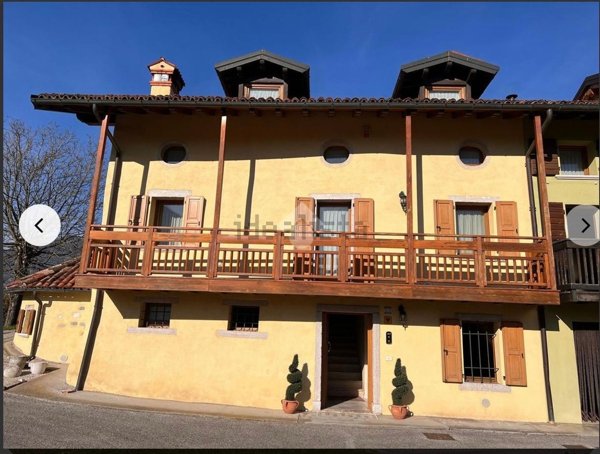 casa indipendente in vendita a Feltre