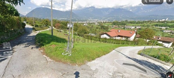 terreno edificabile in vendita a Feltre in zona Villaga