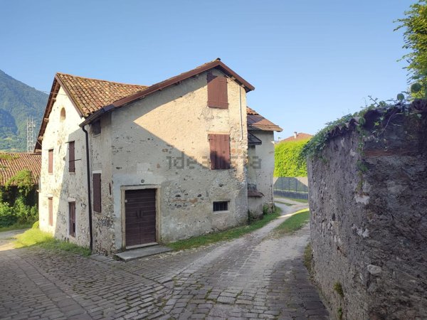 casale in vendita a Feltre