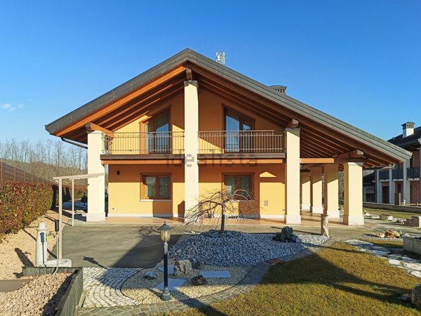 casa indipendente in vendita a Feltre