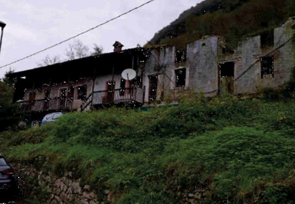casa indipendente in vendita a Feltre in zona Canal