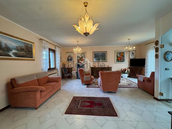 appartamento in vendita a Feltre in zona Zermen