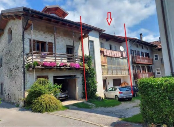 casa indipendente in vendita a Feltre in zona Pren