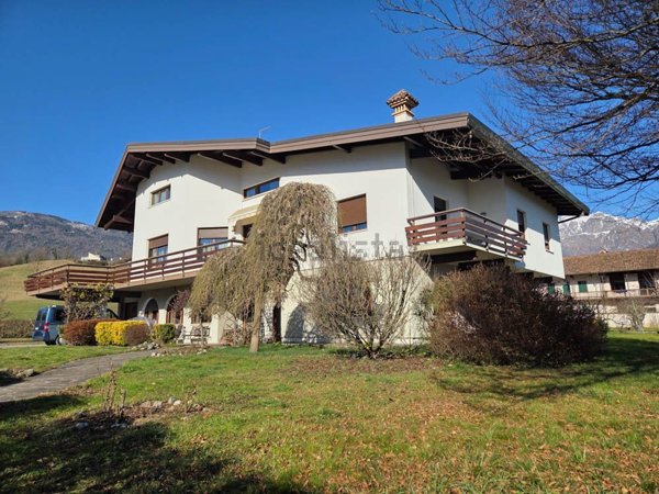 casa indipendente in vendita a Feltre