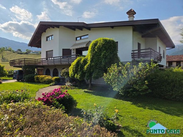 casa indipendente in vendita a Feltre