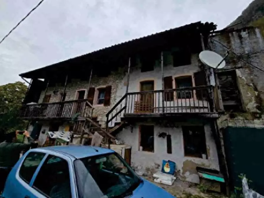 casa indipendente in vendita a Feltre in zona Canal