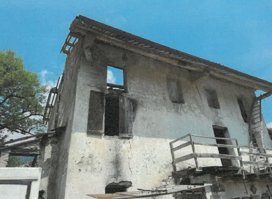 casa indipendente in vendita a Feltre in zona Villabruna
