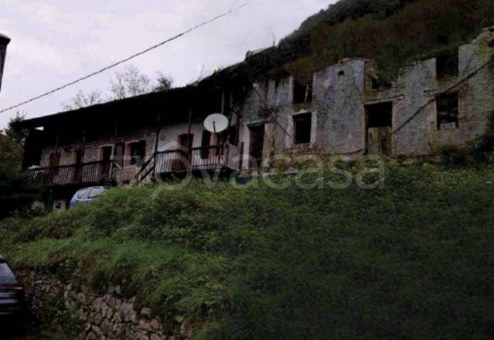 casa indipendente in vendita a Feltre